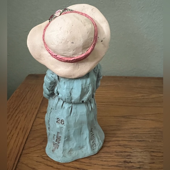 ALL GODS CHILDREN "SASHA" 1989 MARTHA HOLCOMBE FIGURINE #28 - Picture 2 of 2